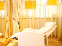 フェアリー 東武練馬店(F-airly)/フラットなリクライニングチェア