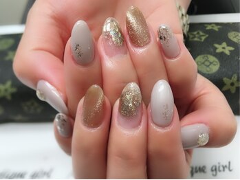 ネイルサロン マジックガール(Nail Salon MagiqueGirl)/【マグネットニュアンス】