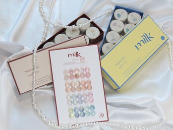 ラシュシュ(La chou chou)/珍しいゴールド粒子のマグネット