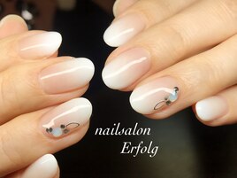 冬のホワイトグラデーション