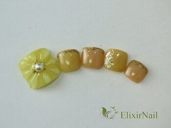 エリクサーネイル 五反田(Elixir Nail)/フットやり放題／クーポン使用