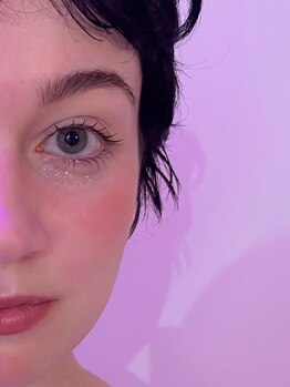 ナチュラル上品な目元にしたい