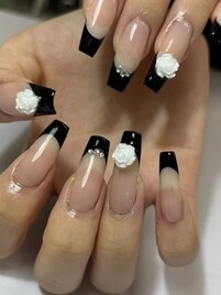 バラフレンチネイル