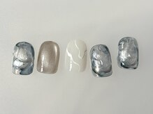コラット ジングウマエ(KORAT jingumae)の雰囲気(お気に入りを更新しつづけるデザイン)