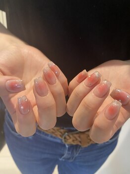 エル(Elle.)/チークネイル