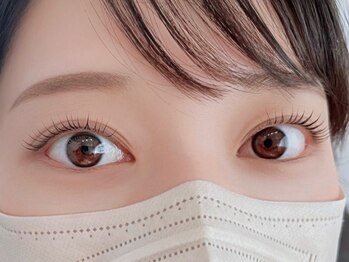 ジューシーアイ 川越店(Juicy Eye)の写真/似合わせデザインまつ毛パーマ♪今人気の韓ドル風束感仕上げもお任せください！