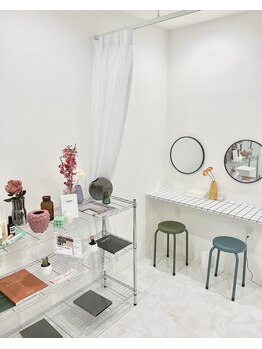 ミアラッシュバイオンフリーク(miiia lash by ON fleek)の写真/【江坂】理想を叶えるマツパ/マツエク/眉毛salon（メンズOK）があなたをもっと素敵に☆