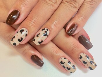シルス荻窪/レオパード柄ネイル