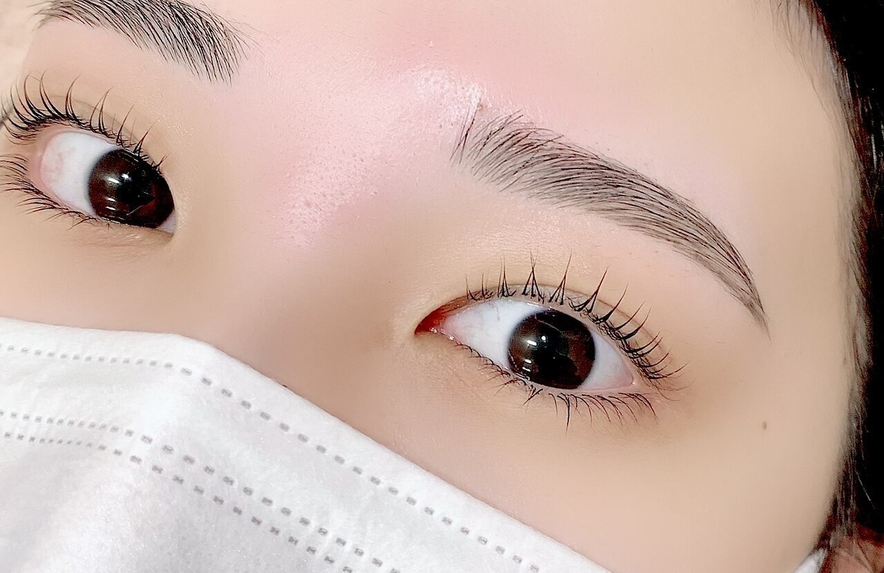 【骨格分析×黄金比】美眉WAX＋スタイリング仕上げ［アイブロウ再来］￥4,500