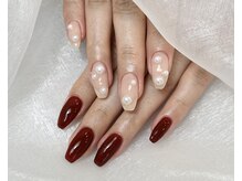 ヘアーアンドネイル ルシア(Hair&Nail Lucia)/左右非対称デザイン