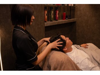 コージー ヘッドスパ ボディケア 心斎橋店(COZY HEAD SPA & BODY CARE)/【ドライヘッドスパ】