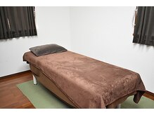 ギブ(GIVE)/肩こり整体サロン：店内内観