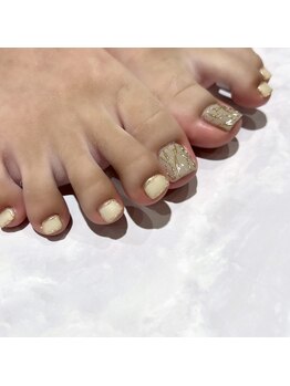 ヴィヴィアンビューティ ネイルアンドアイ Viviean Beauty Nail & Eye/フット持ち込みネイル