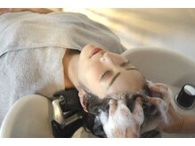 hers eye relaxationの雰囲気（連日沢山のお客様がご来店される当店大人気のヘッドスパ）