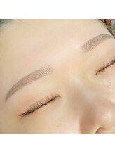 ビューステージ アイブロウサロン 小倉/丸み平行眉♪