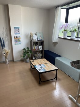 キヅキ鍼灸整体スタジオ(KIZUKI鍼灸整体スタジオ)/待合室