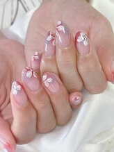 ティアラ(Tiara)/フラワーネイル