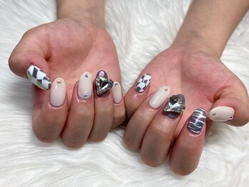 ネイリティヒナタ(Naility Hinata)/アニマルネイル