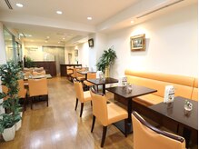 アンヨガスタジオ(Ann Yoga Studio)/1Fはカフェ＆ショップ★