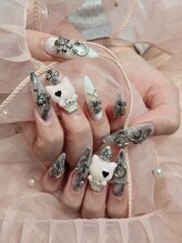 ベリッシモォセンスアーレ/白×黒モヤモヤ