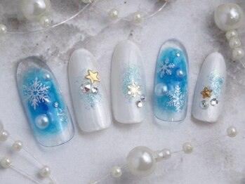 ナナズネイル 西小倉店(NANA's Nail)/雪の結晶