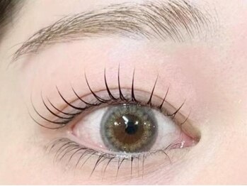 ネオリーブ リノア(Neolive Linoa)の写真/上下ラッシュリフト(まつげパーマ)でぱっちりとしたお目元に！韓国風束感仕上げや、カール感の調整も可能♪