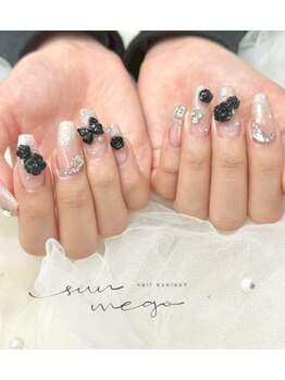 黒バラ×ラメグラネイル