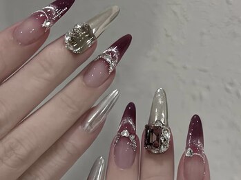 ミュウミュウ(miumiu)/冬限定ネイル特集