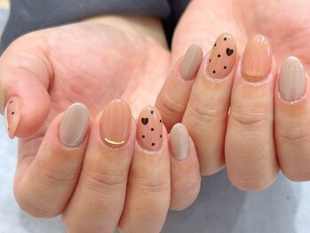 タフィーネイル 宜野湾コンベンションシティ店(TaffyNail)の写真/ワンカラ-・ラメグラが3990円、カラグラ・シンプルデザイン4590円★人気カラーが充実♪