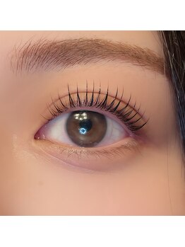 ペールムーンアンセートル(Palemoon Ancetre)/パリジェンヌラッシュリフト