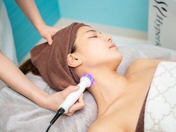 ラプンツェルサロン(Rapunzel salon)/ハイパーナイフEXフェイシャル◎