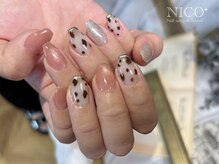ニコプラス(NICO+)の雰囲気（自爪育成しながら、お好きなアートも楽しめます♪持ち込みOK）