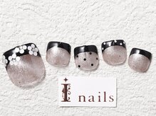 アイネイルズ 梅田店(I nails)/マグネットフレンチお花￥9200