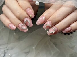 ナチュラルカラー×ハートネイル