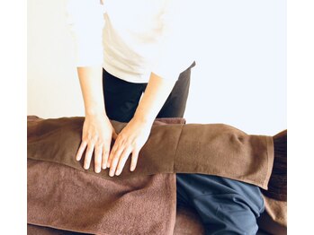 トリデ 合志店(TORIDE)の写真/その腰痛と肩こり、その場しのぎで終わらせますか？繰り返さない体へ導きます。