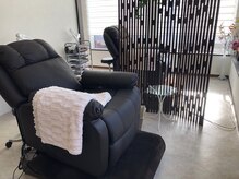 ビューティケアスタジオ マ シェリ(ma cherie)/エクステ用ソファ