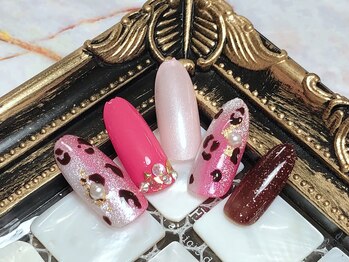 フローラ(flora)/選べる定額デザイン