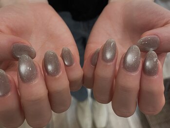 ロウル(Loulu)/CLETO magnet ¥8000