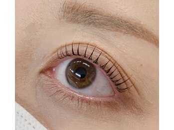 リル バイ ファンドット(Lil by Fan.)/【カールデザイン】まつ毛パーマ