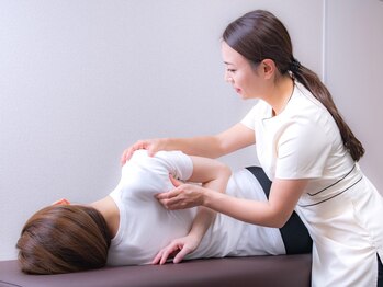 小顔整体研究所～KSラボ～小倉店の写真/小顔&首肩をほぐしてお悩みの首肩こりを解消！不調改善◎【小顔整体コルギ+首肩こり改善,デコルテ矯正】