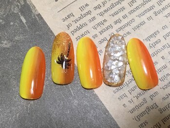 お気軽ビューティエーヴィヒ(Ewig)/8月キャンペーンネイル