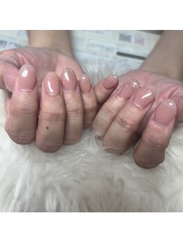 トータルサロン 白べぇーっ プラス/シンプルネイル