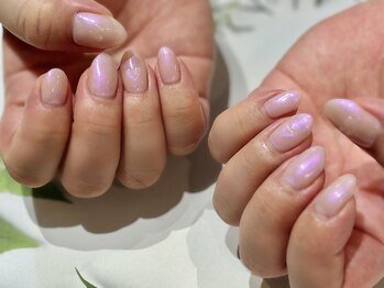 さり気ないハートネイル