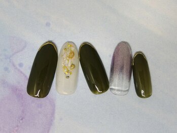 ネイルライフ(NailLife)/8月モードミラーネイル