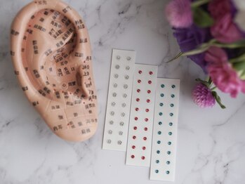 エルドット 八尾店(L.)/耳つぼジュエリー