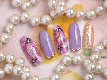 ナナズネイル 西小倉店(NANA's Nail)/フラワー