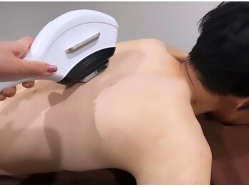 カイル 横浜(Kyle.)/メンズ脱毛 全身脱毛 メンズ眉毛