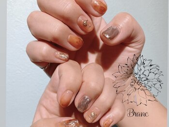 ブラン(Blanc)/ニュアンスネイル