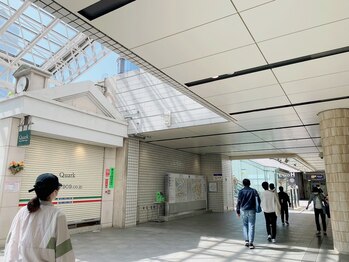 アイラッシュサロン リリアーナ(eyelashsalon Liliana)/3.ROLEX販売店を過ぎ