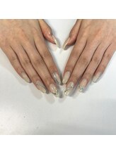 アミ(ami)/成人式ネイル♪